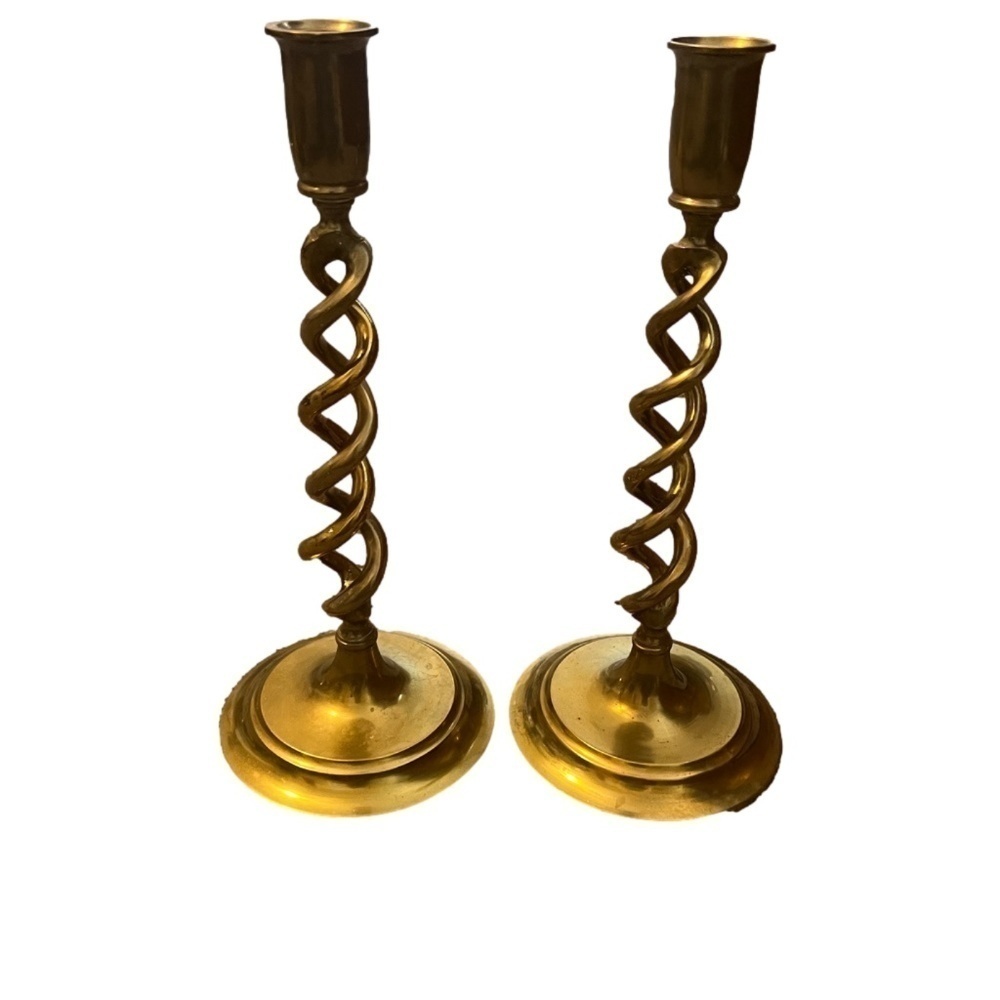 | Set of 2 Vintage Brass Candlestick Holders Swirled Design, Made in Hong Kong